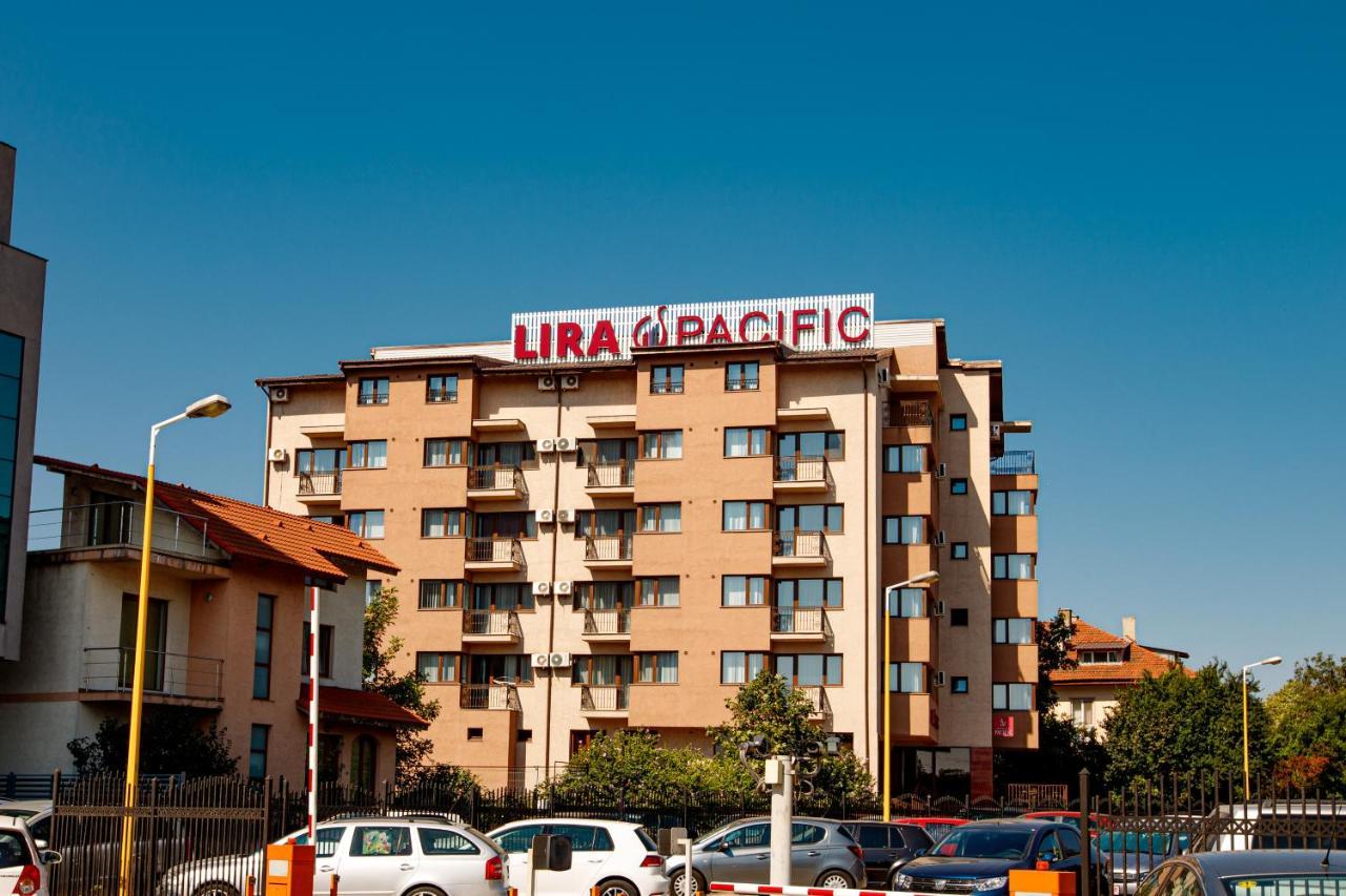Lira Pacific Aparthotel Constanta Exterior photo